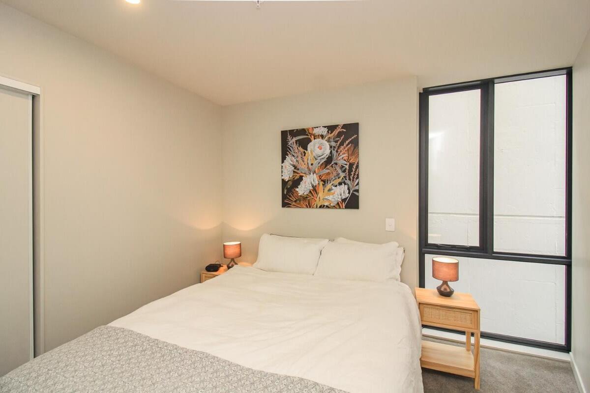 Cozy & Bright Cbd Apartment *