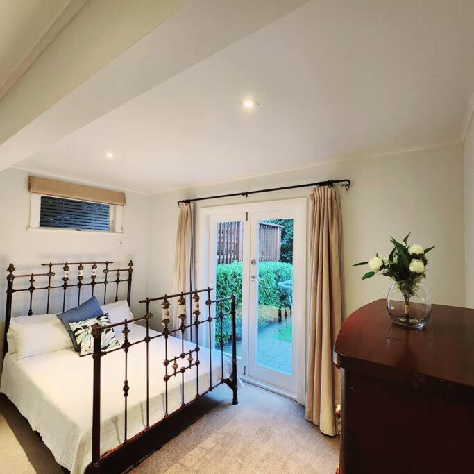 Holiday home With Hot Tub, Heated Pool & Tennis Court