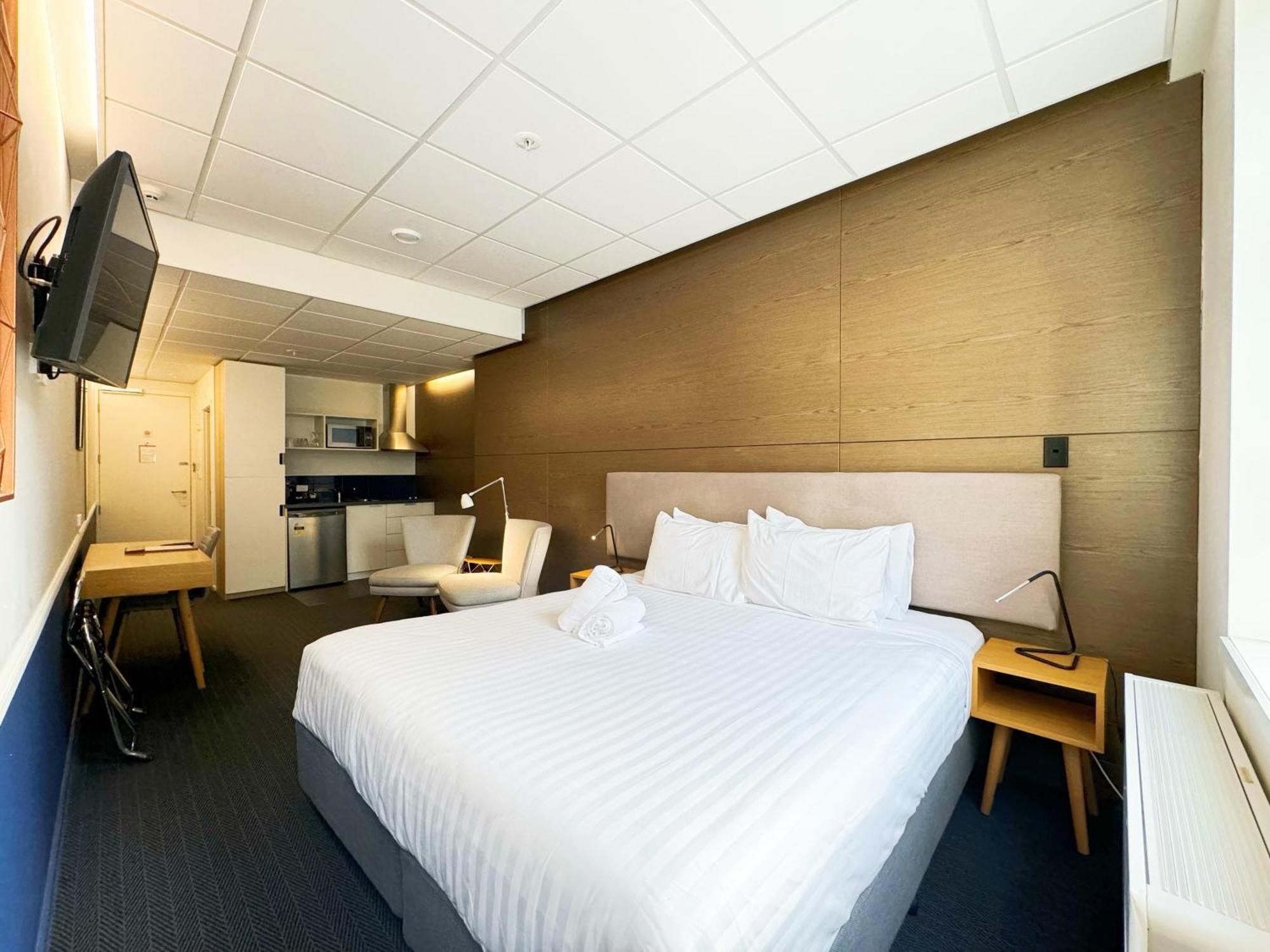 Park Hotel, Lambton Quay Aparthotel