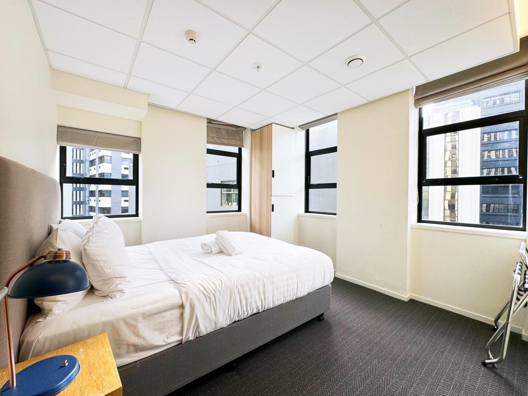 Park Hotel, Lambton Quay *