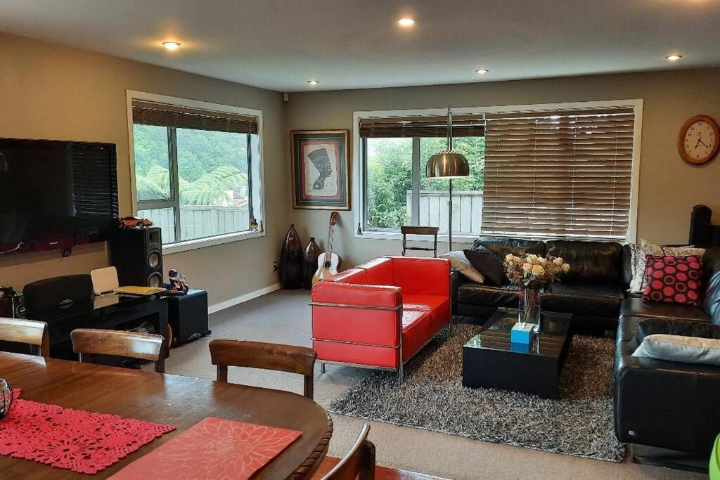 Stunning Modern House In Karori Villa Wellington