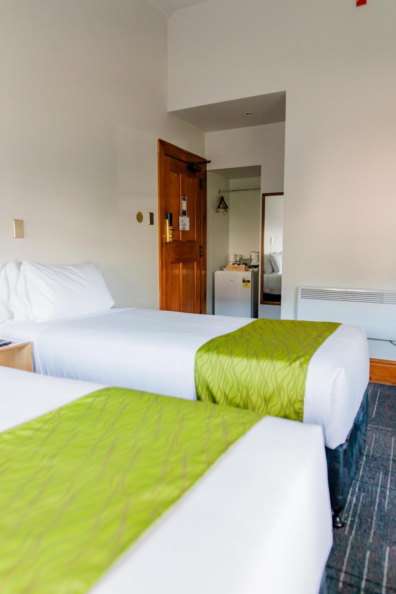 Hostel The Cambridge & Backpackers