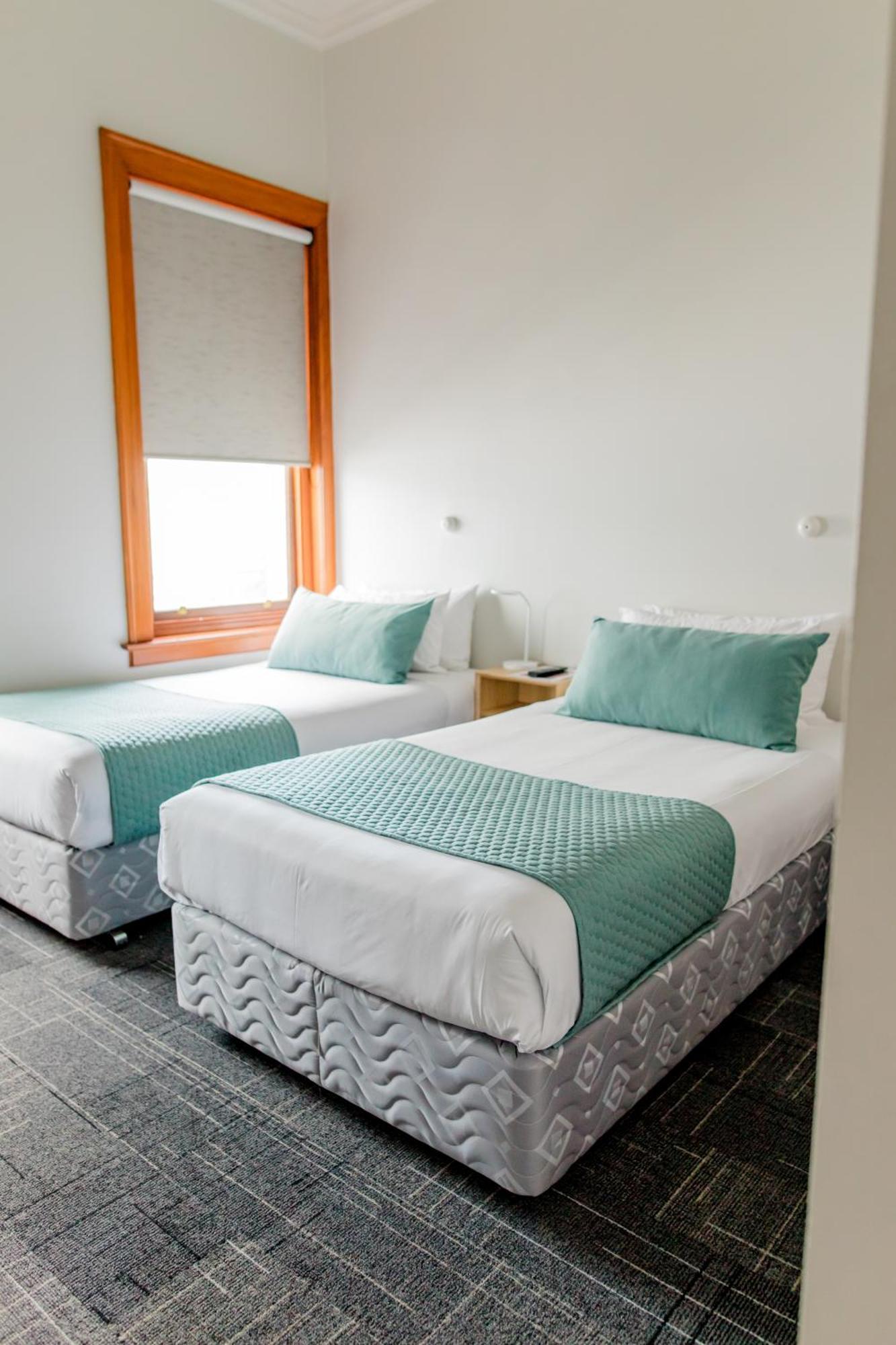 Hostel The Cambridge & Backpackers