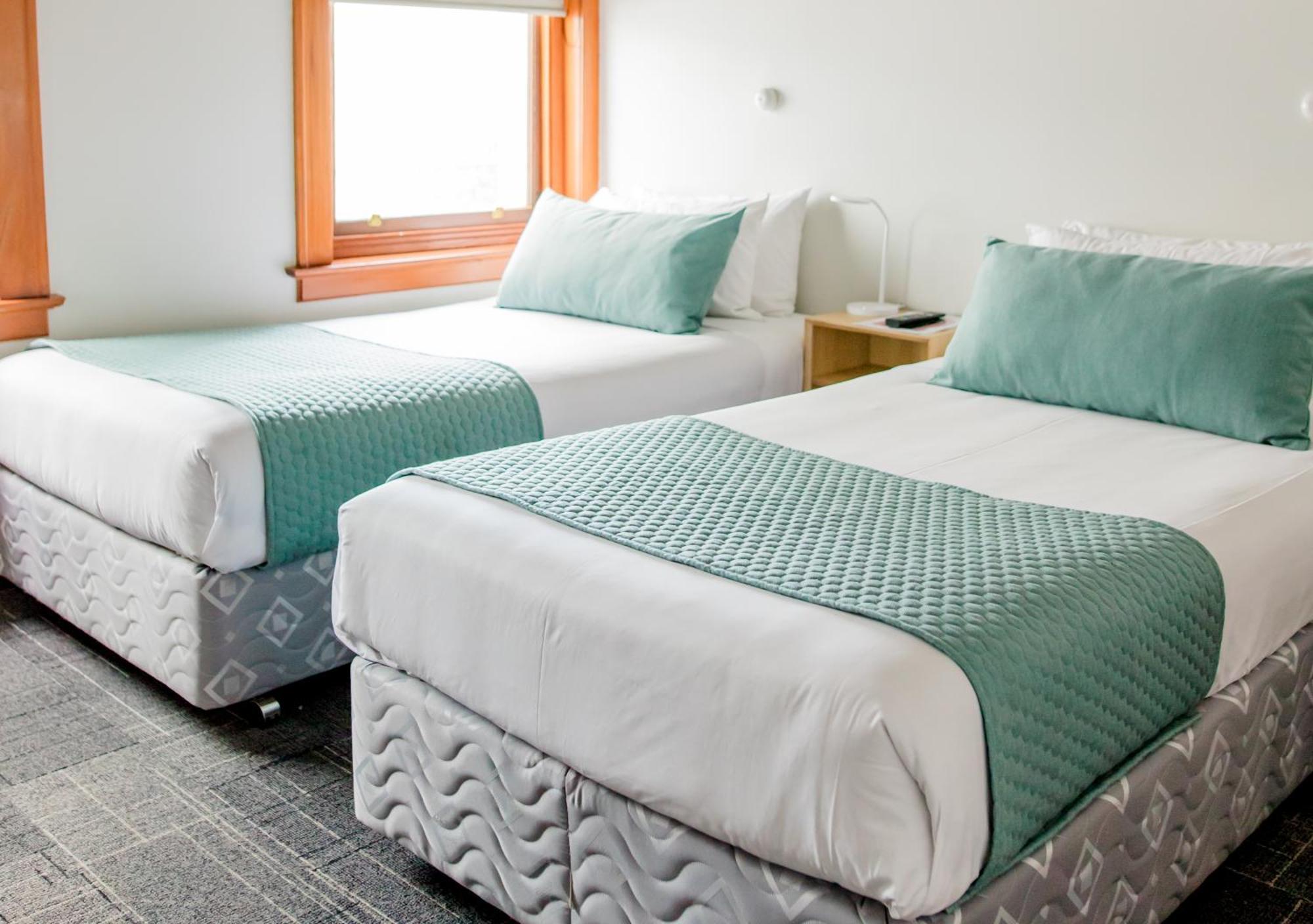 Hostel The Cambridge & Backpackers *