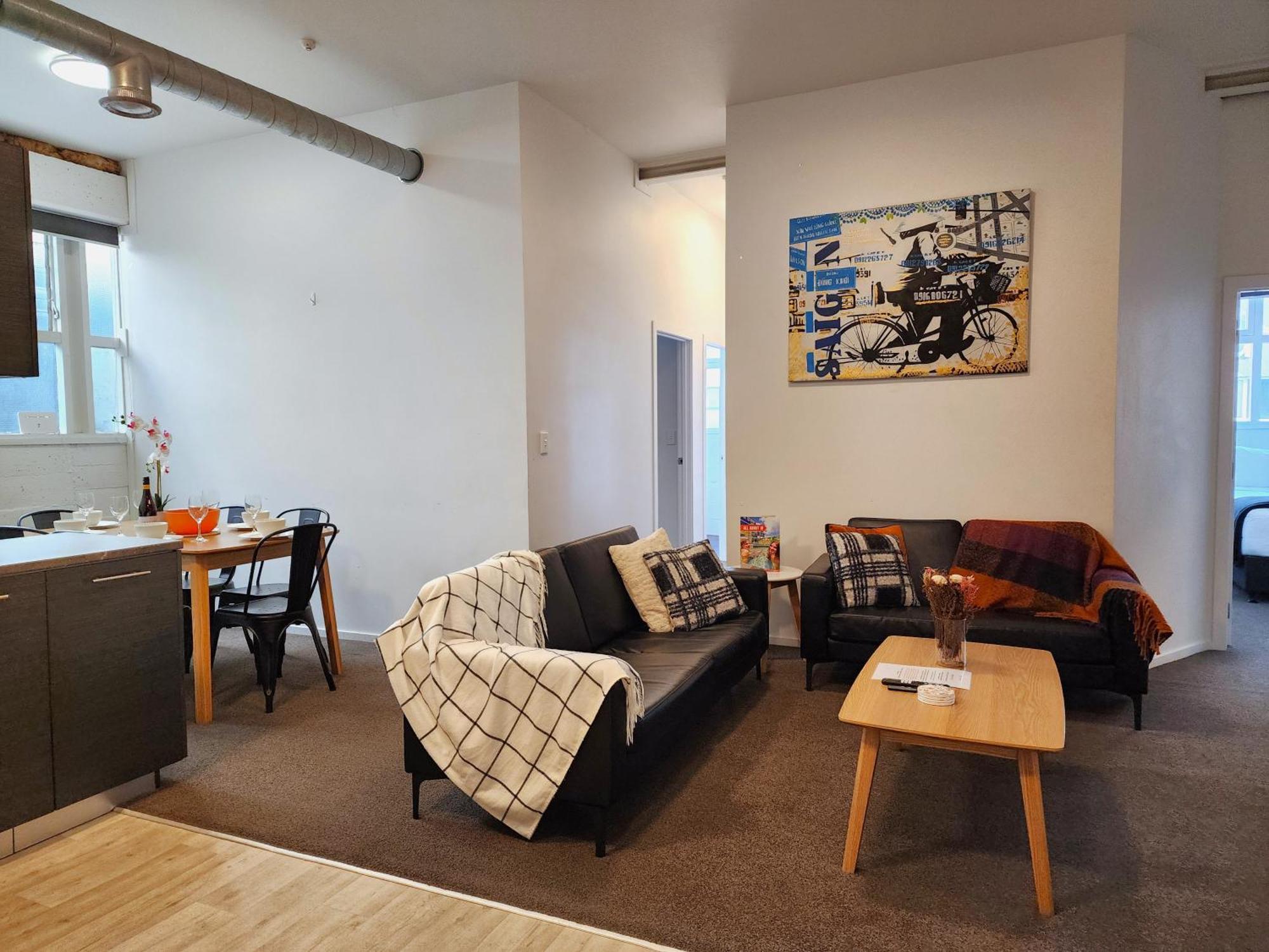 U On Webb Apartment