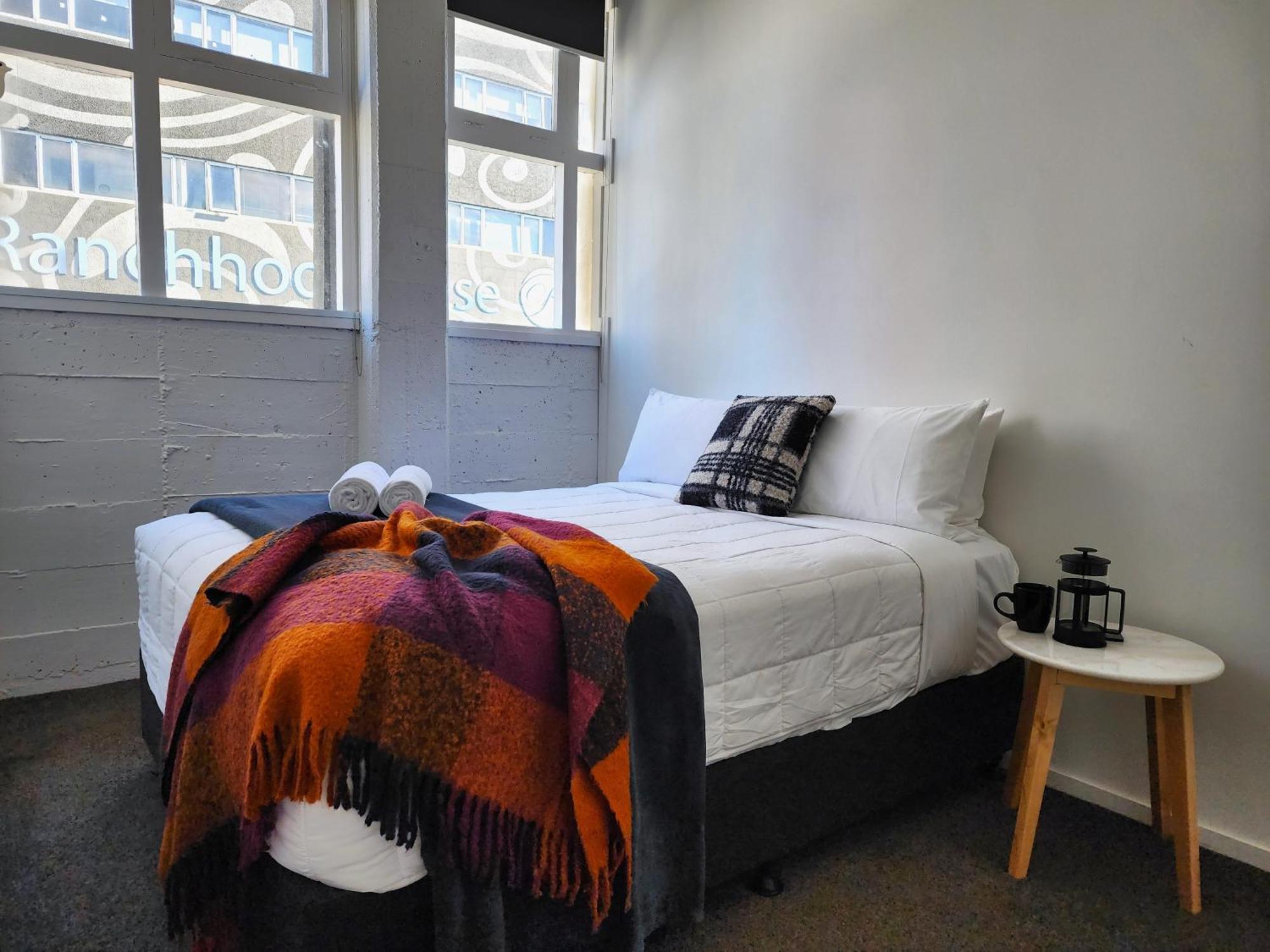 U On Webb Apartment