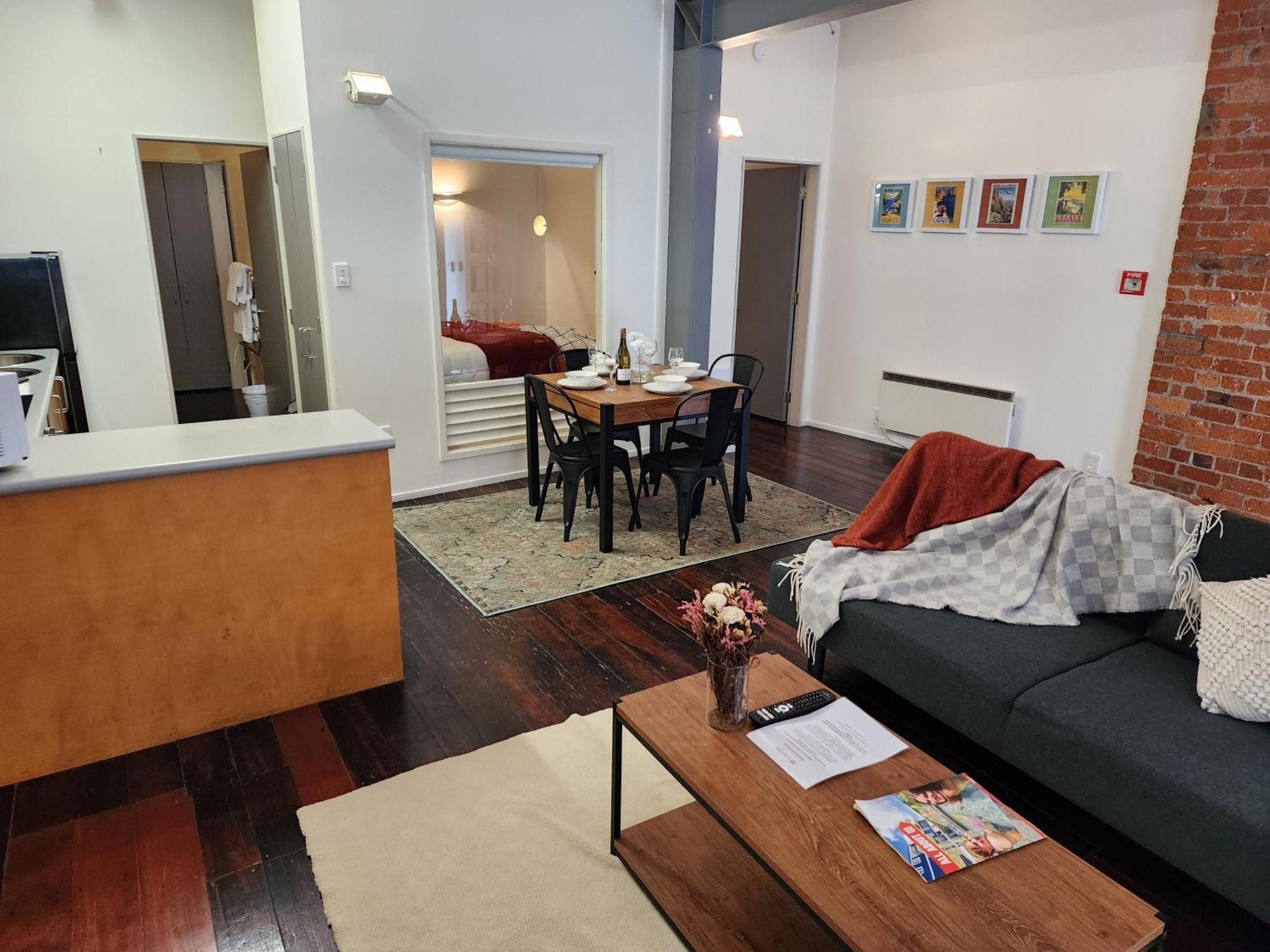 U On Egmont Apartment