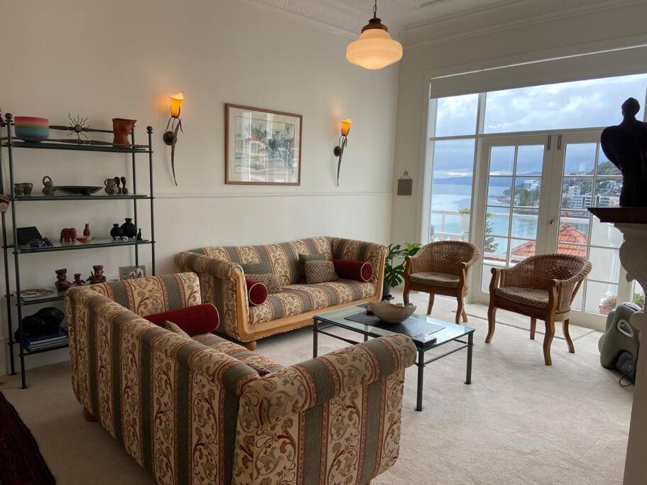 Beautiful Executive * Wellington