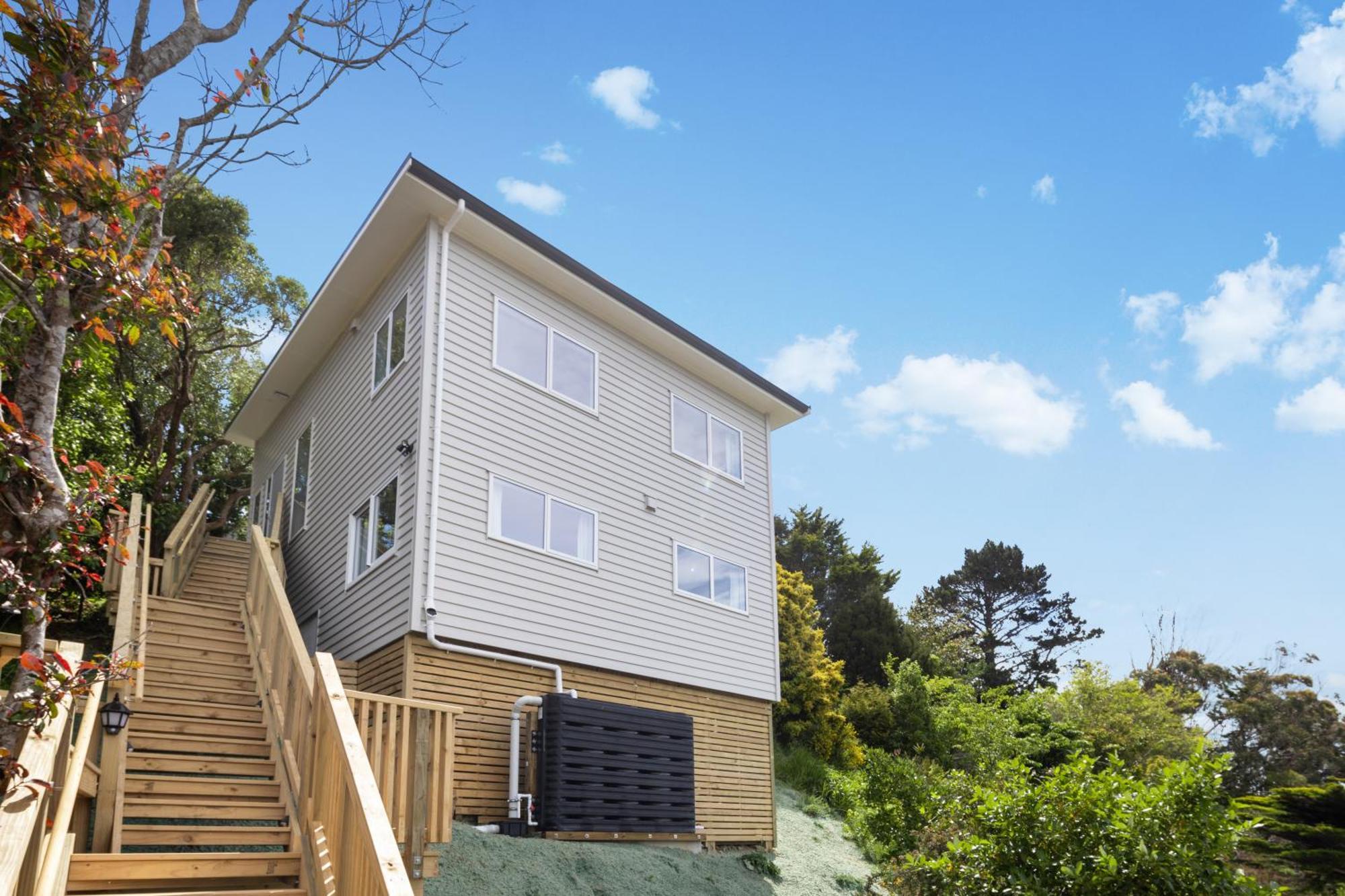 Stunning View, Privacy, Close To Ferry & Brand-new * Wellington