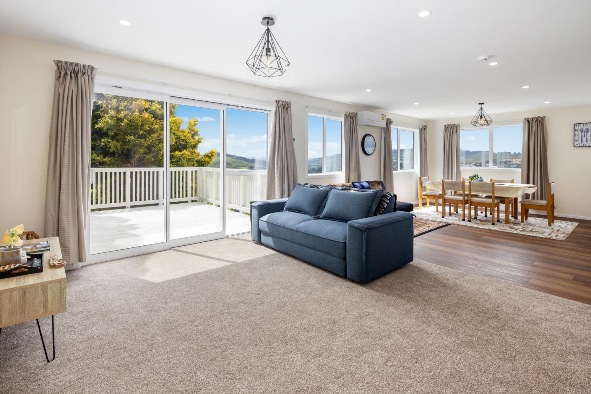 Stunning View, Privacy, Close To Ferry & Brand-new * Wellington