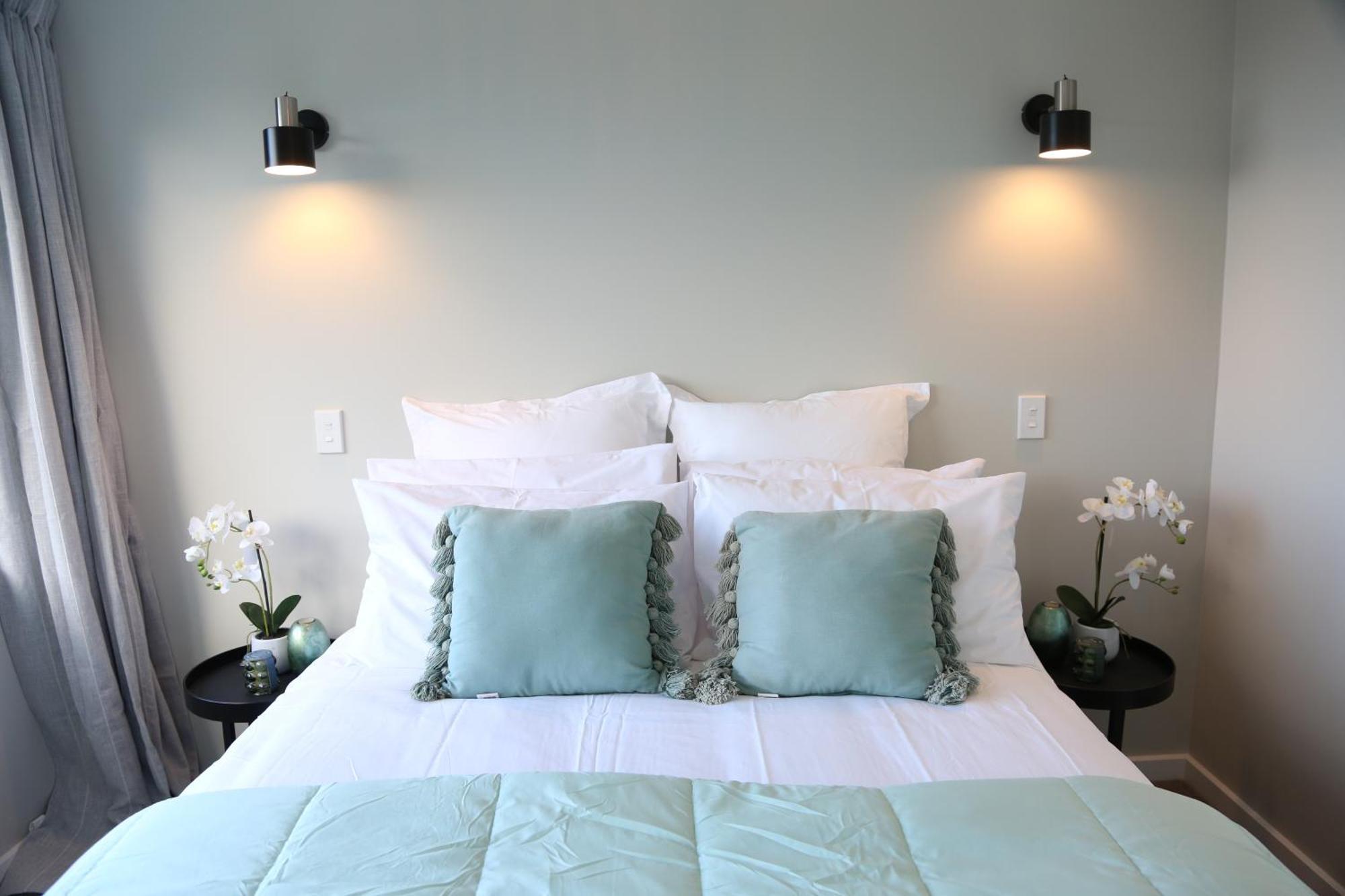 Skyline Vista - Entirely New House With Luxe Views, Espresso, Netflix & Free Parking Wellington