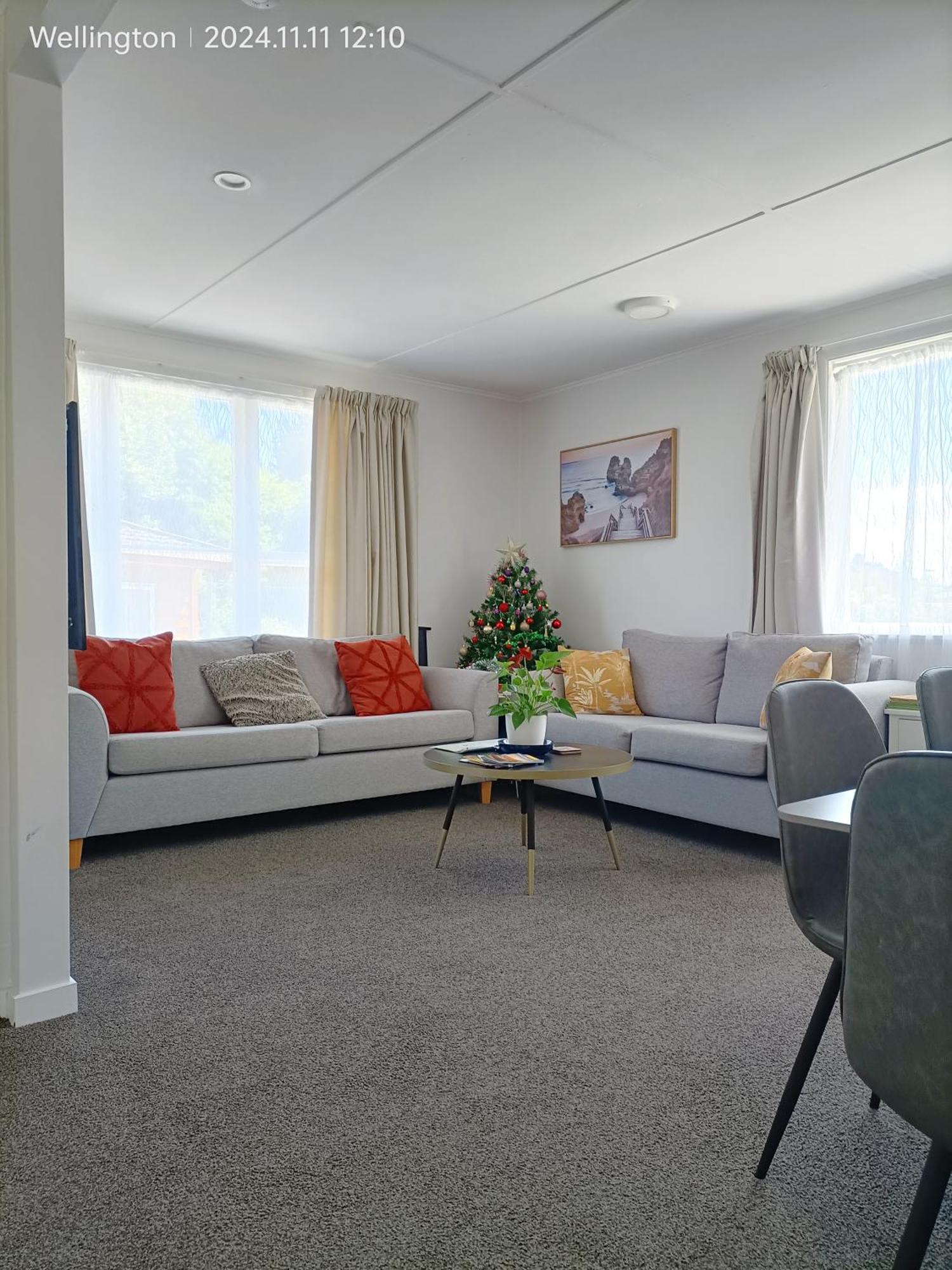 Comfy & Sunny In Holiday home