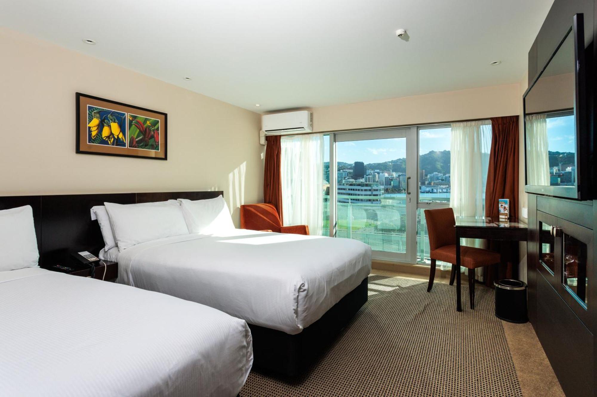 Copthorne Wellington, Oriental Bay Hotel 4*
