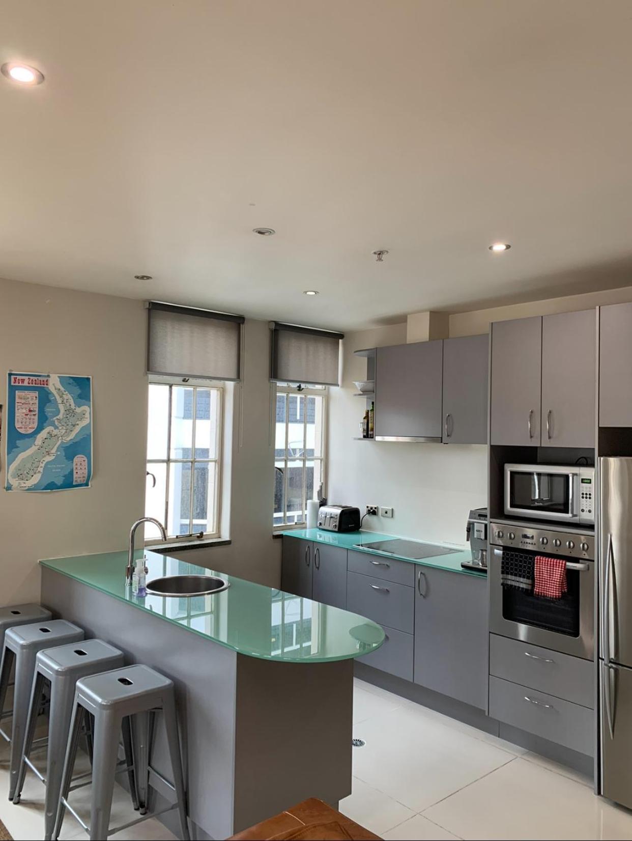 Outstanding Lambton Quay * Wellington