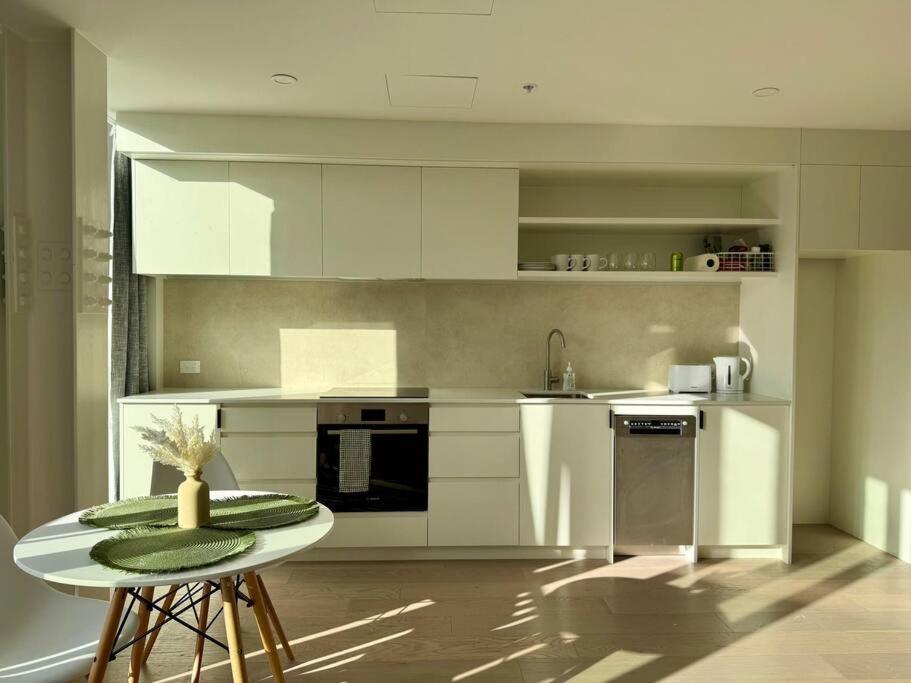 The Urban And City Oasis! Apartment