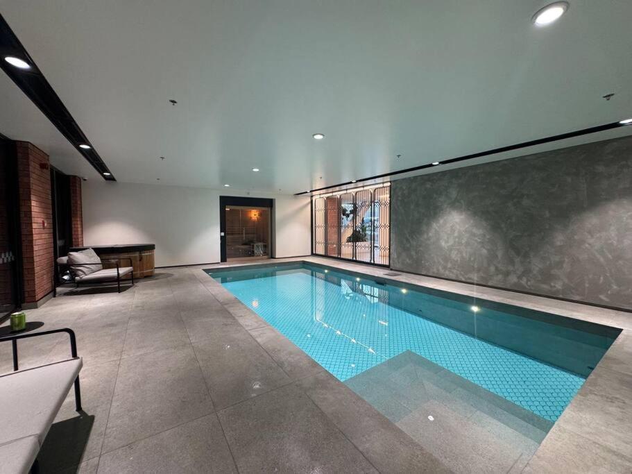 The Urban And City Oasis! Apartment *
