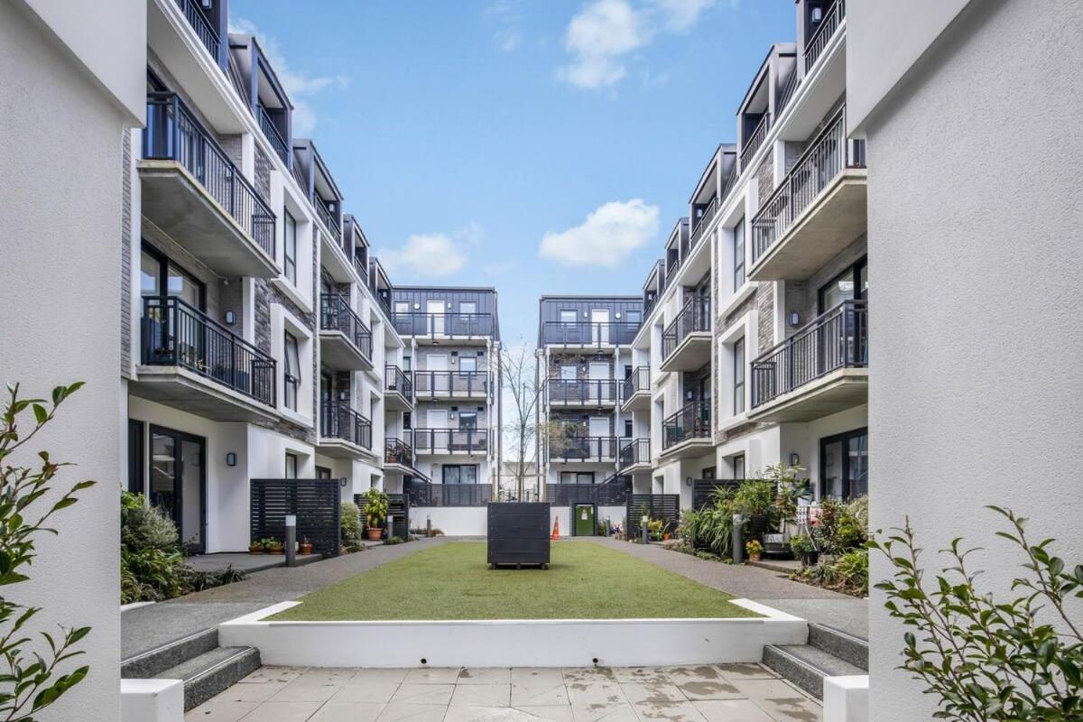 Newtown Tranquility Spacious 2-bedroom Apartment *