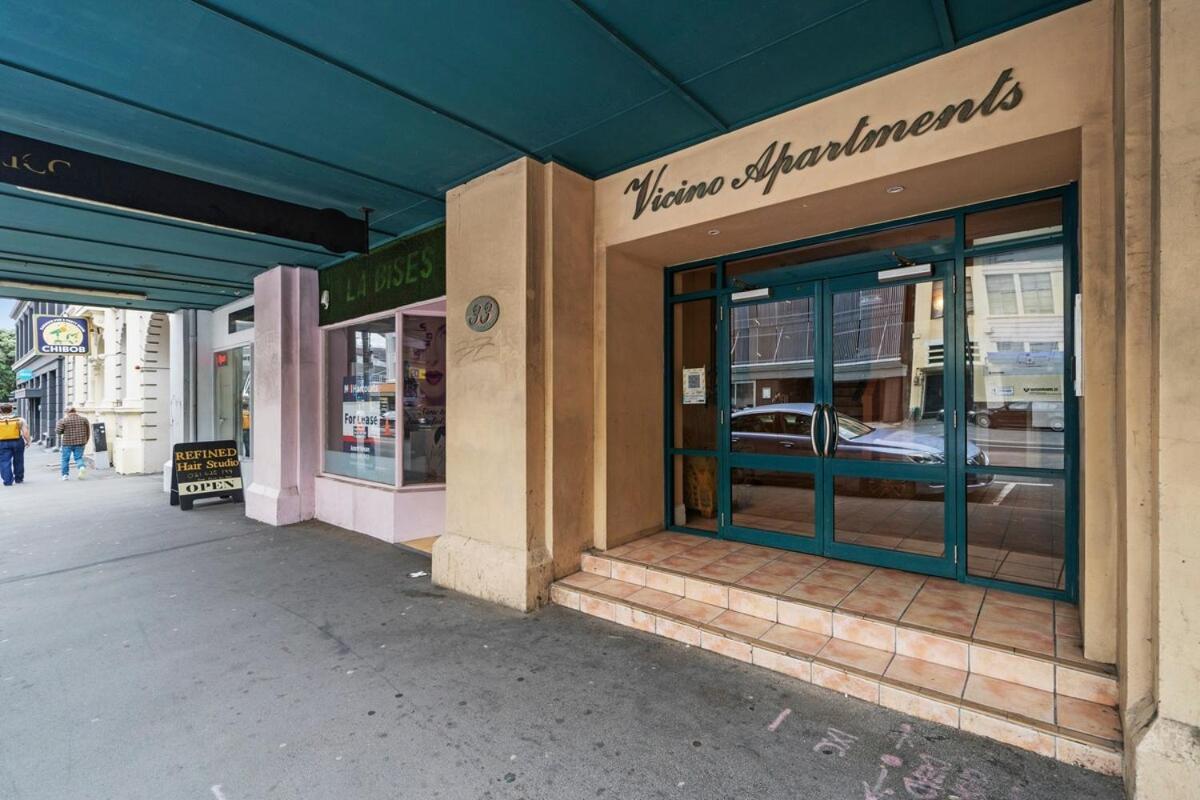 Apartment Spacious, 2 Bed, Retreat
