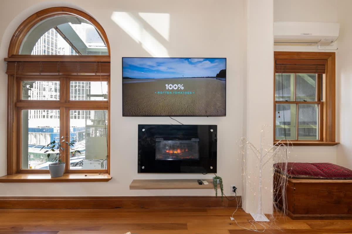 The Birds Nest - Loft Wellington