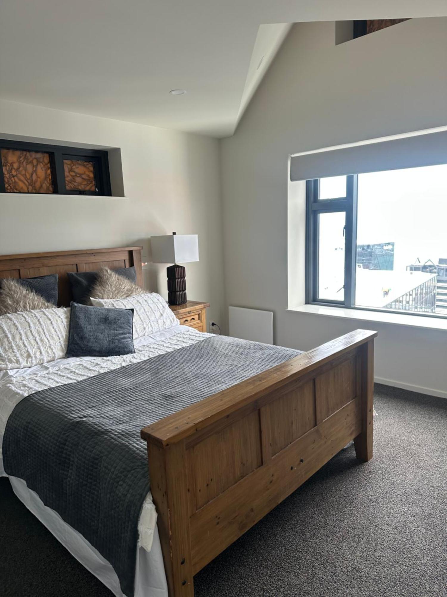 And Habour View Apartment