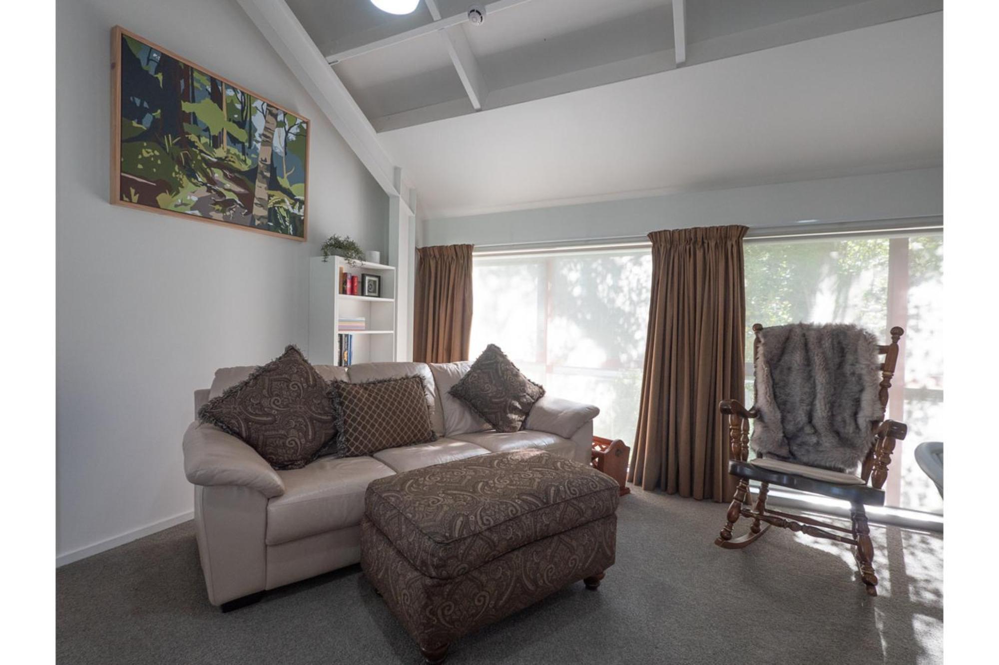 Tawa Retreat - Holiday home Wellington