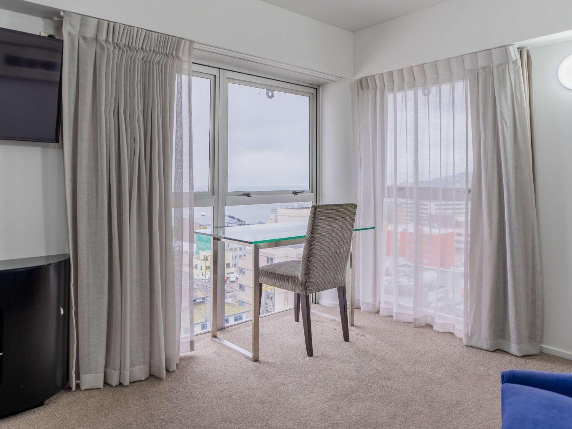 Mercure And Aparthotel 3*