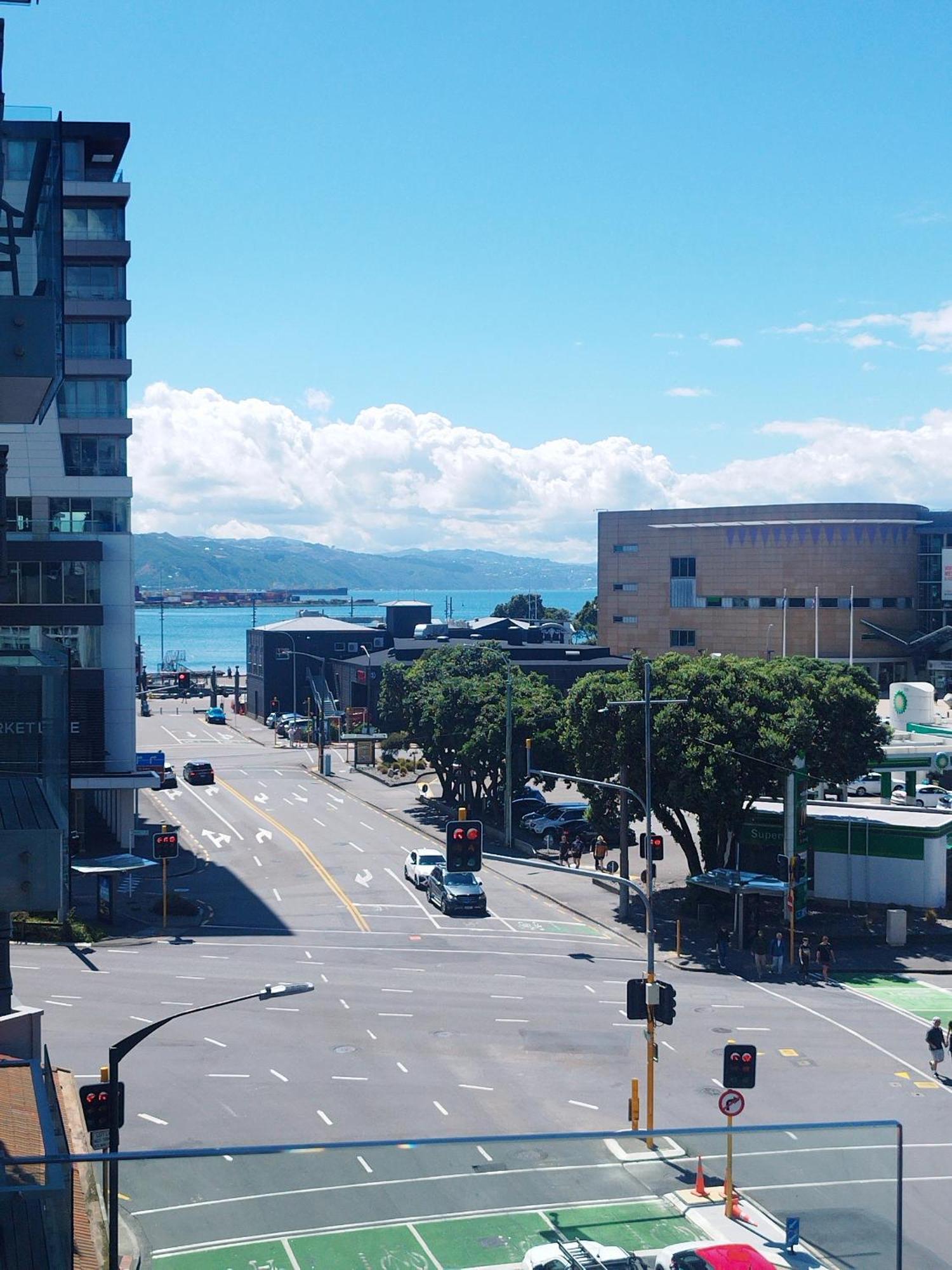 3-bedroom Cbd Elevate Apartment *