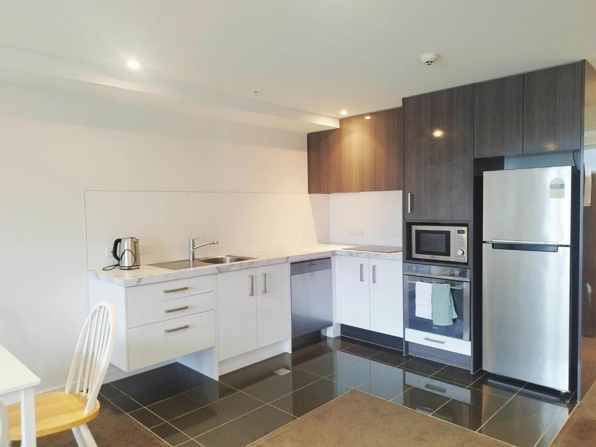 3-bedroom Cbd Elevate Apartment *