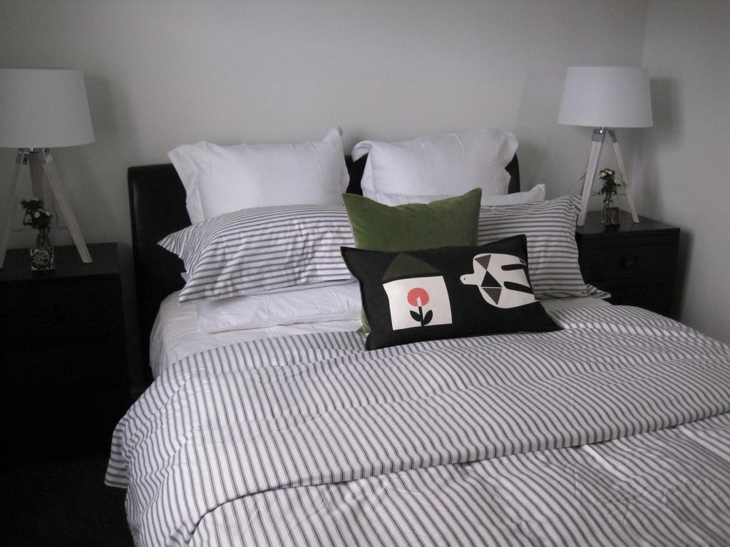 Apartment Acorns *