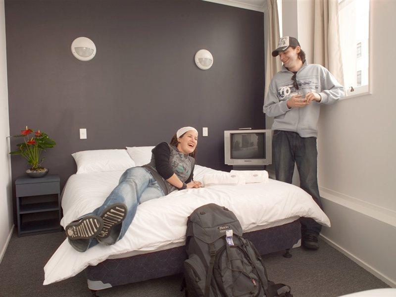 Hostel Nomads Capital Backpackers - (adults Only)