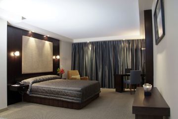 Hotel Copthorne Oriental Bay 4*