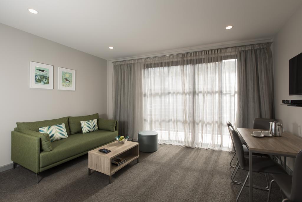 Aparthotel Quest Atrium Serviced