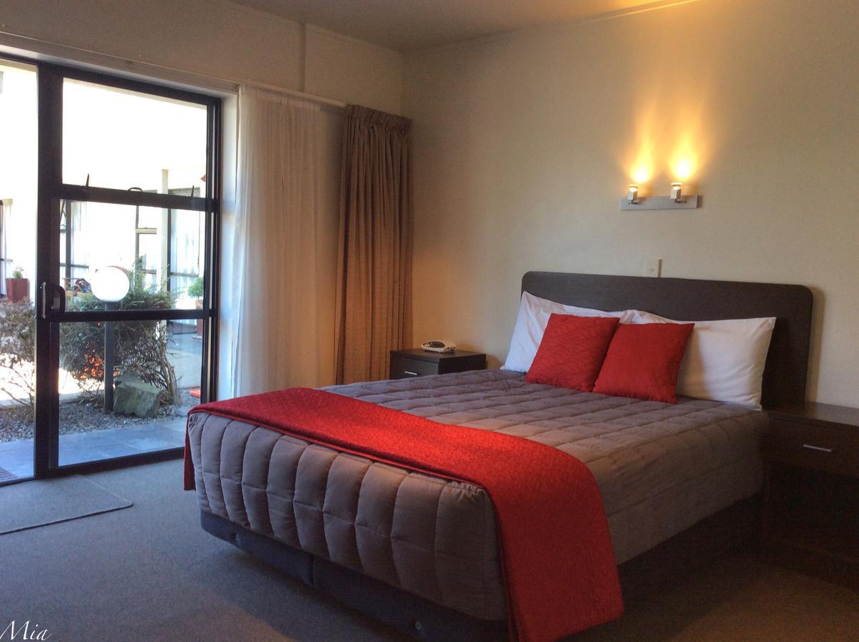 Motel Marksman Motor