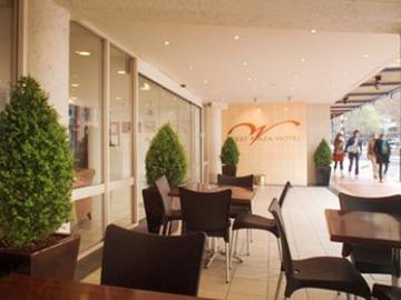 West Plaza Hotel 4*