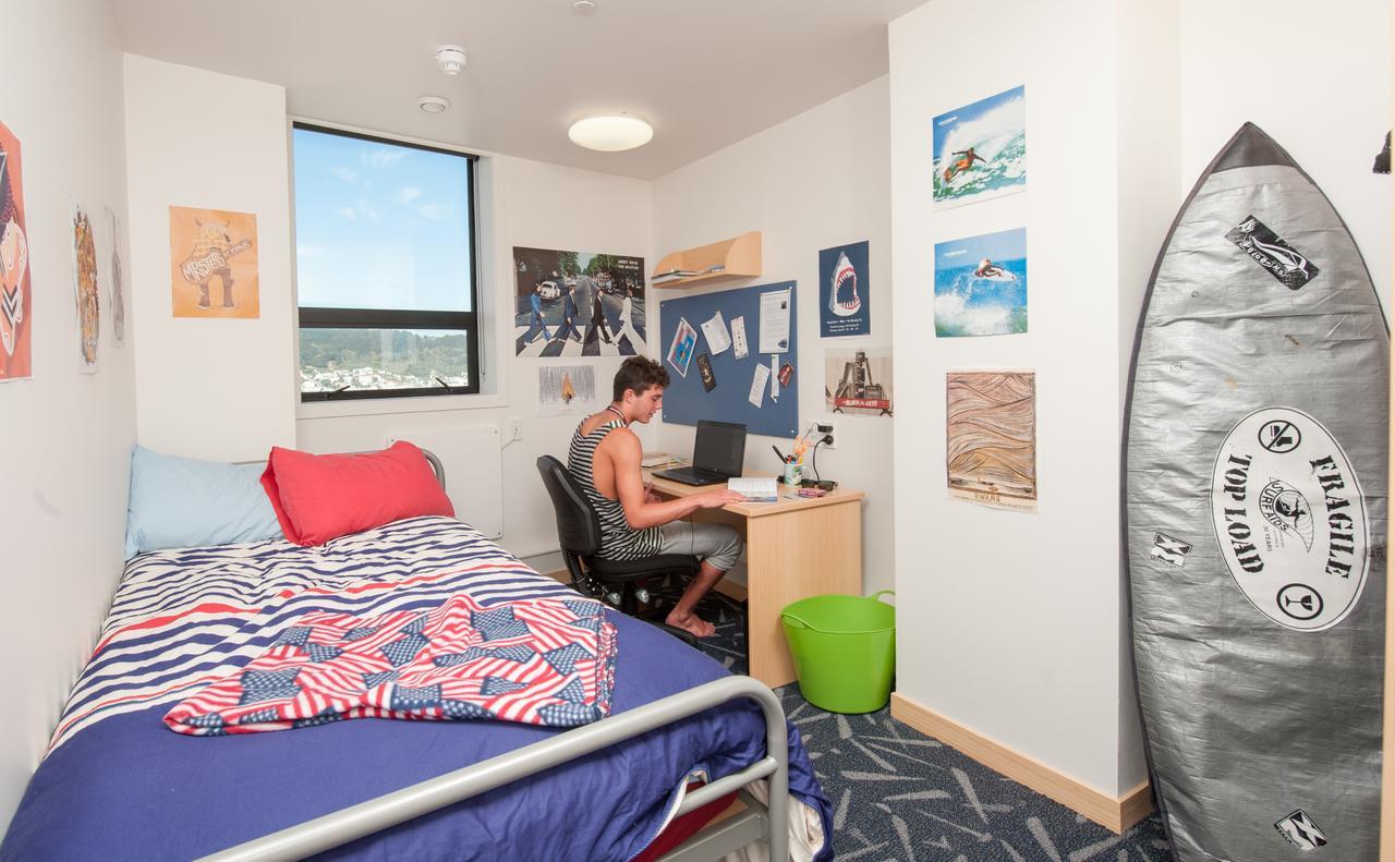 Boulcott Hall Hostel *