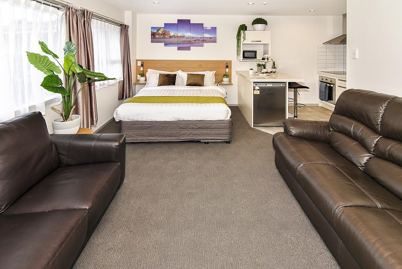 Newlands Court Motel 3*