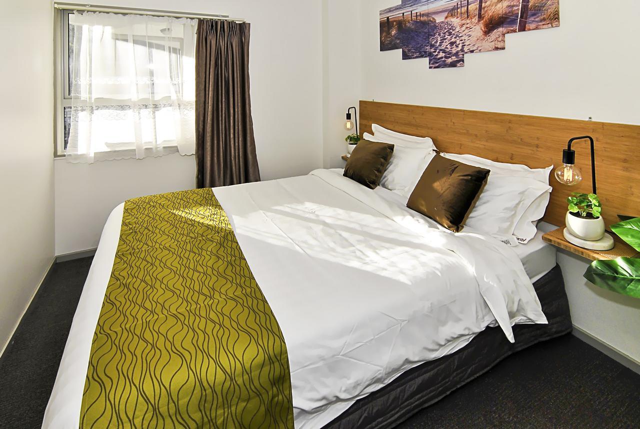 Newlands Court 3* Wellington