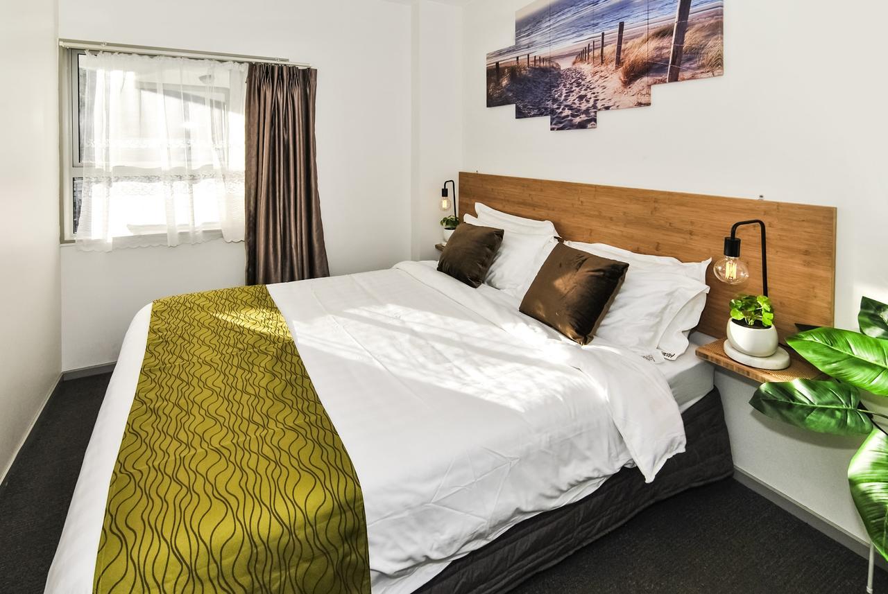 Newlands Court Motel