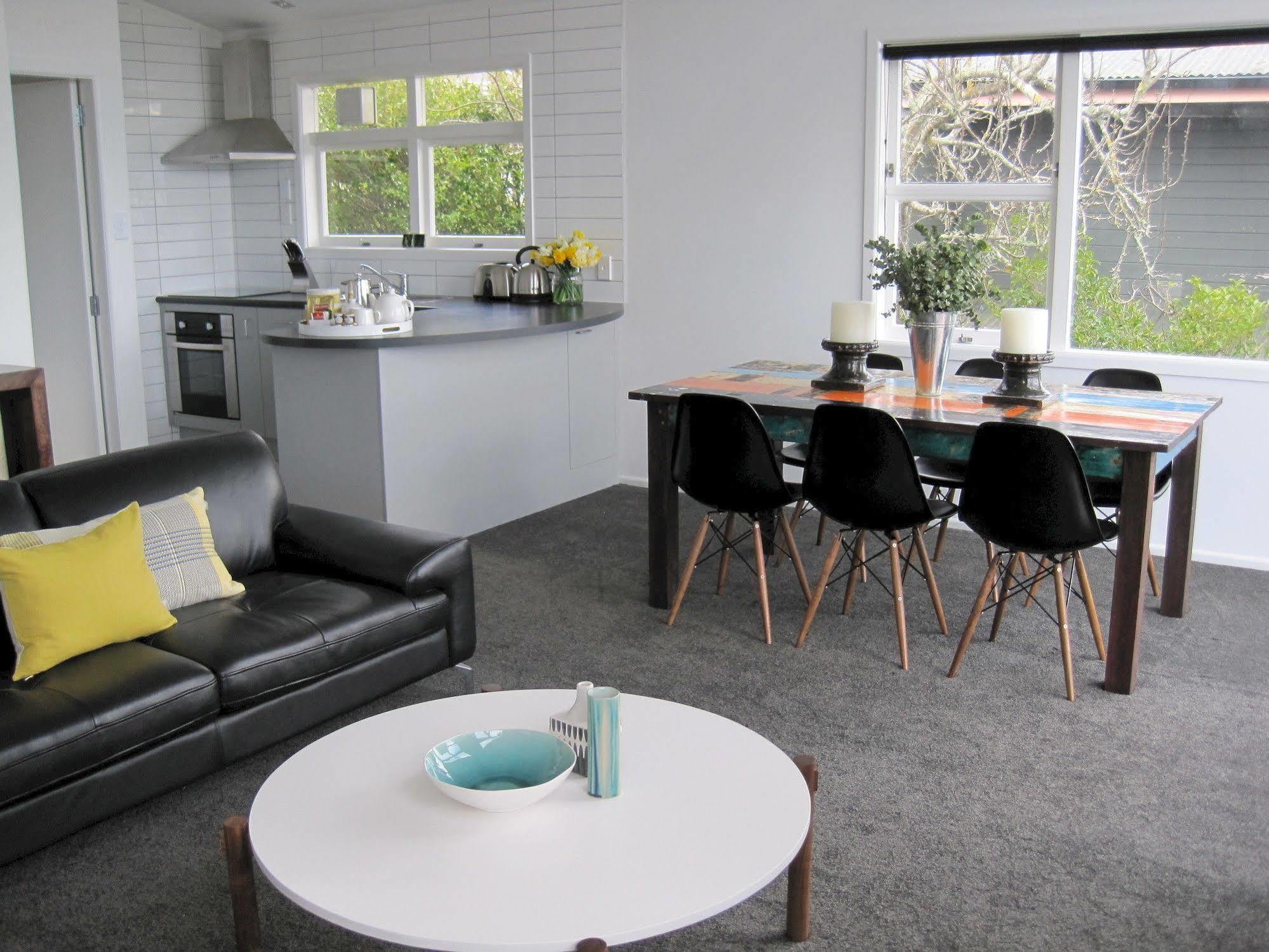 Apartment Acorns *