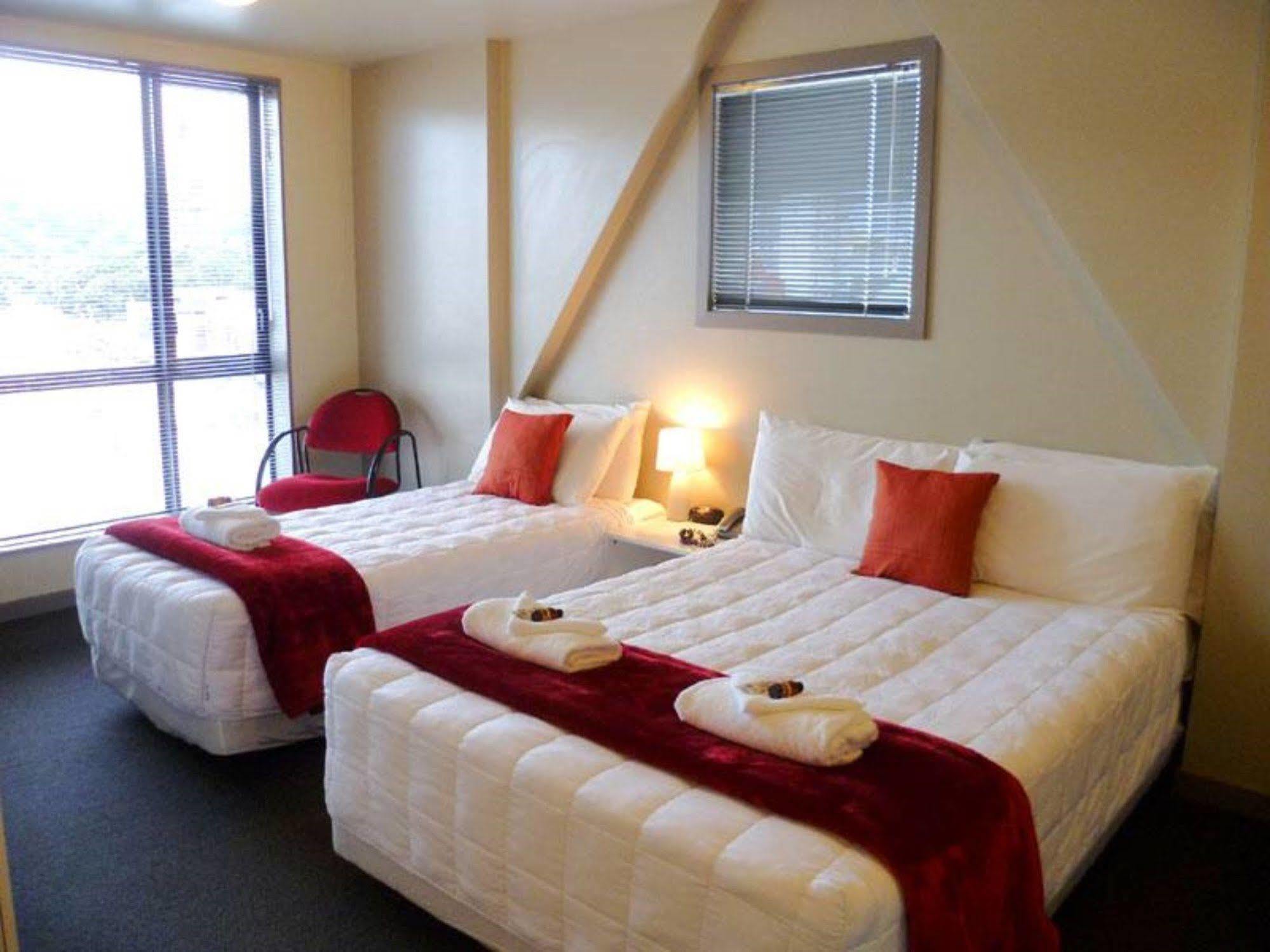 Aparthotel Southern Cross Serviced 3*