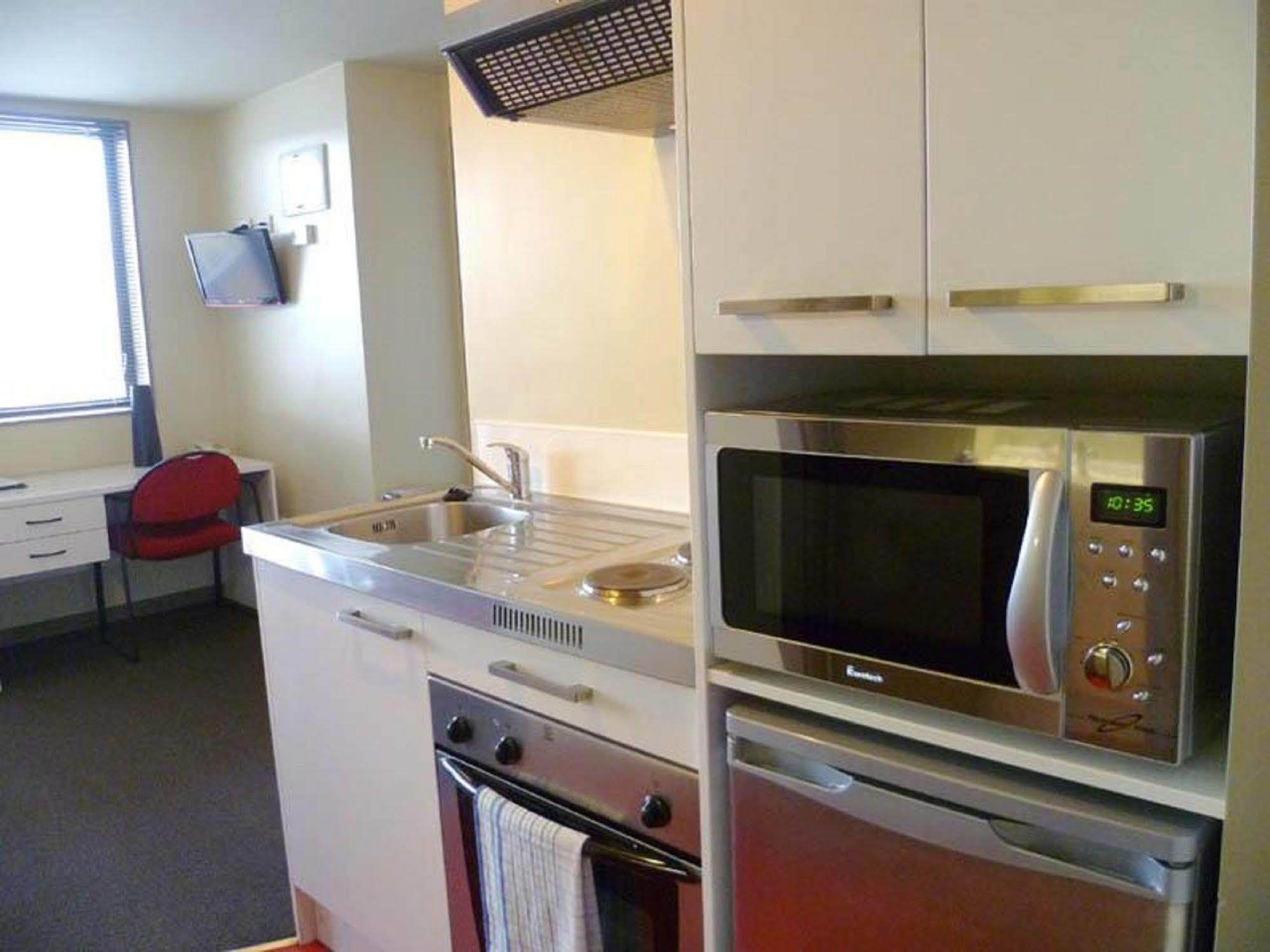 Southern Cross Serviced 3*