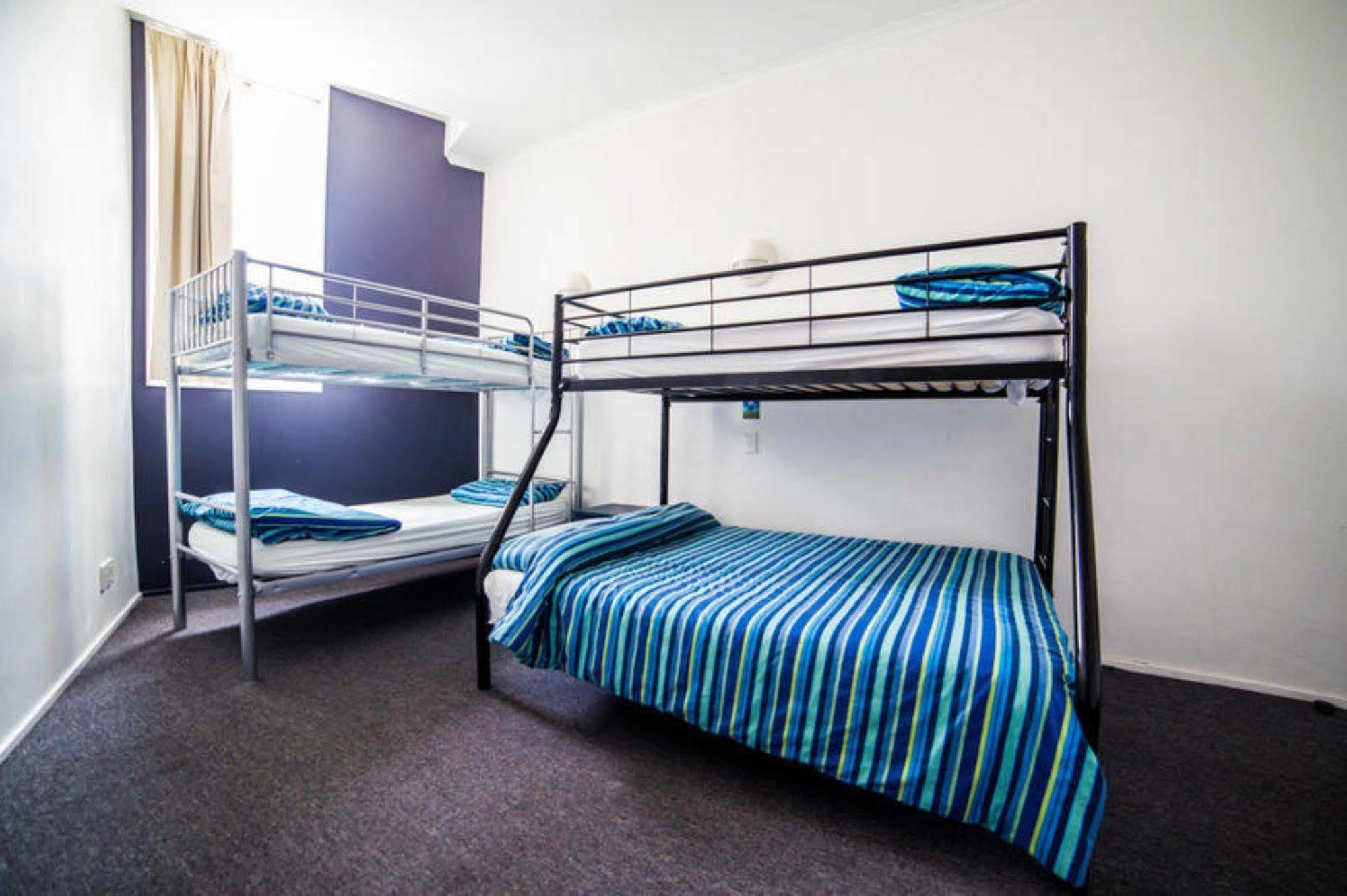 Hostel Nomads Capital Backpackers - (adults Only) *
