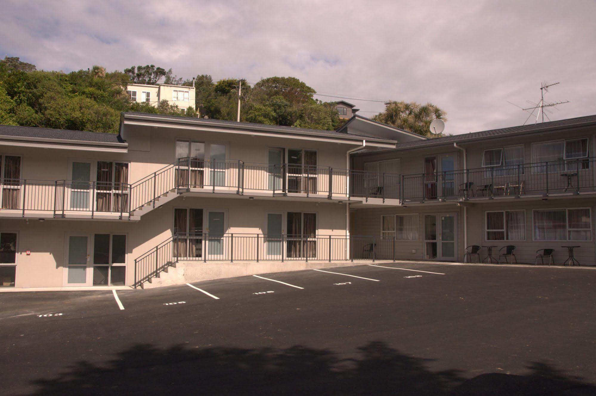 Motel Newlands Court