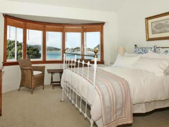 Beachfront Bed & Breakfast