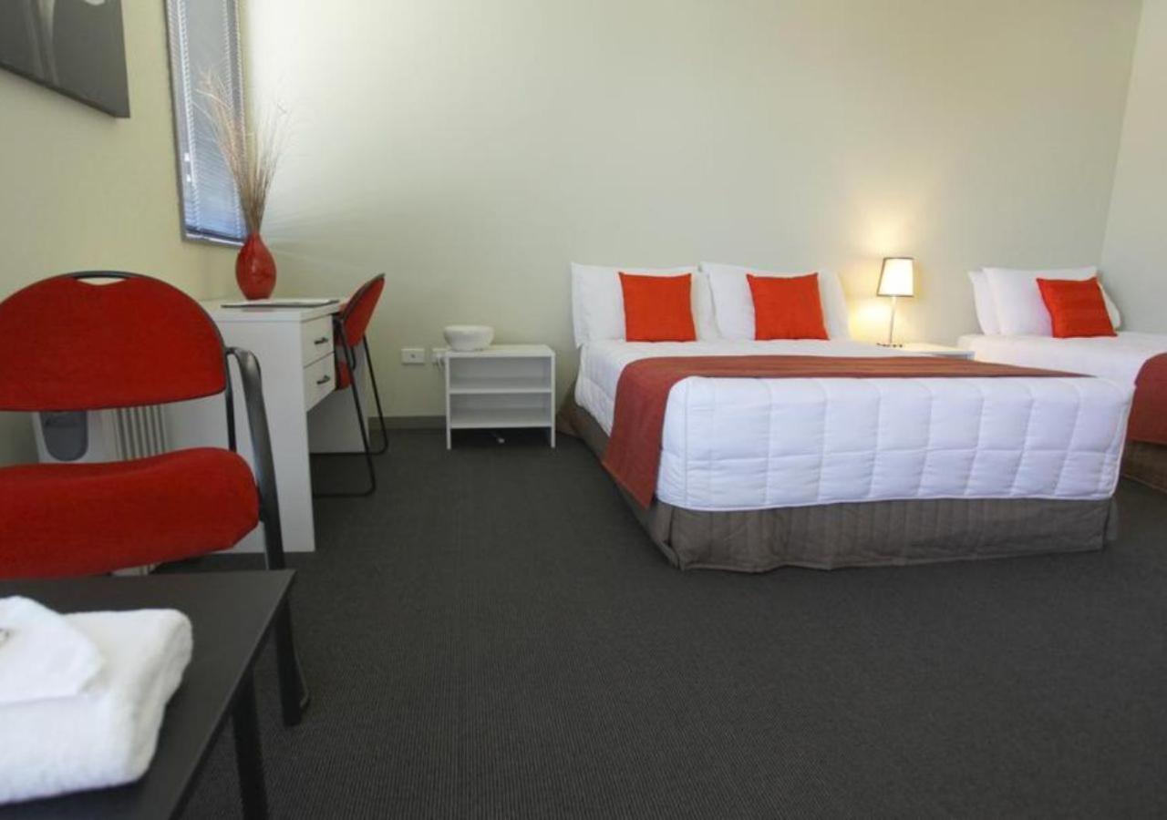 Southern Cross Serviced Aparthotel 3*