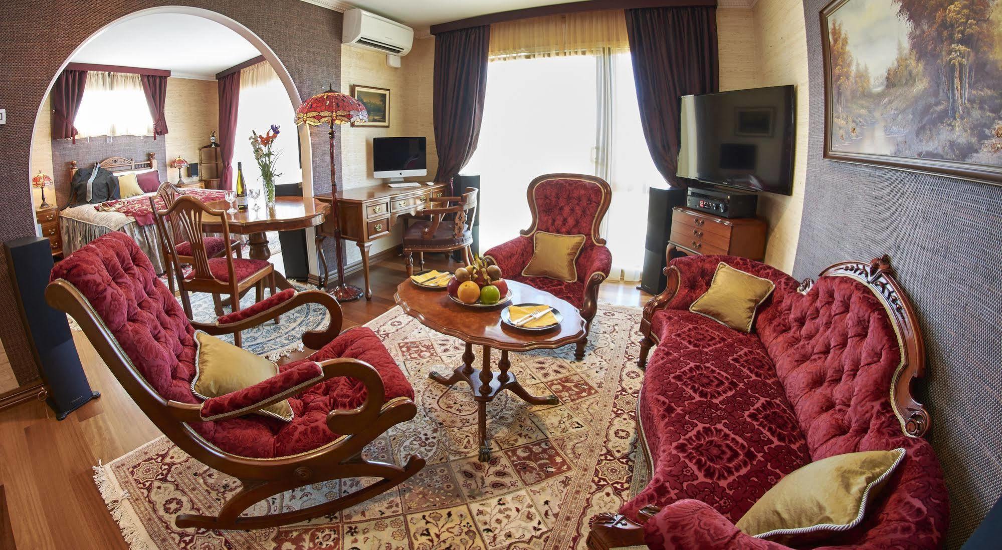 Zenith Boutique Lodge & Spa Lodge