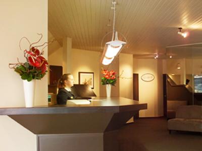 Bay Plaza Hotel