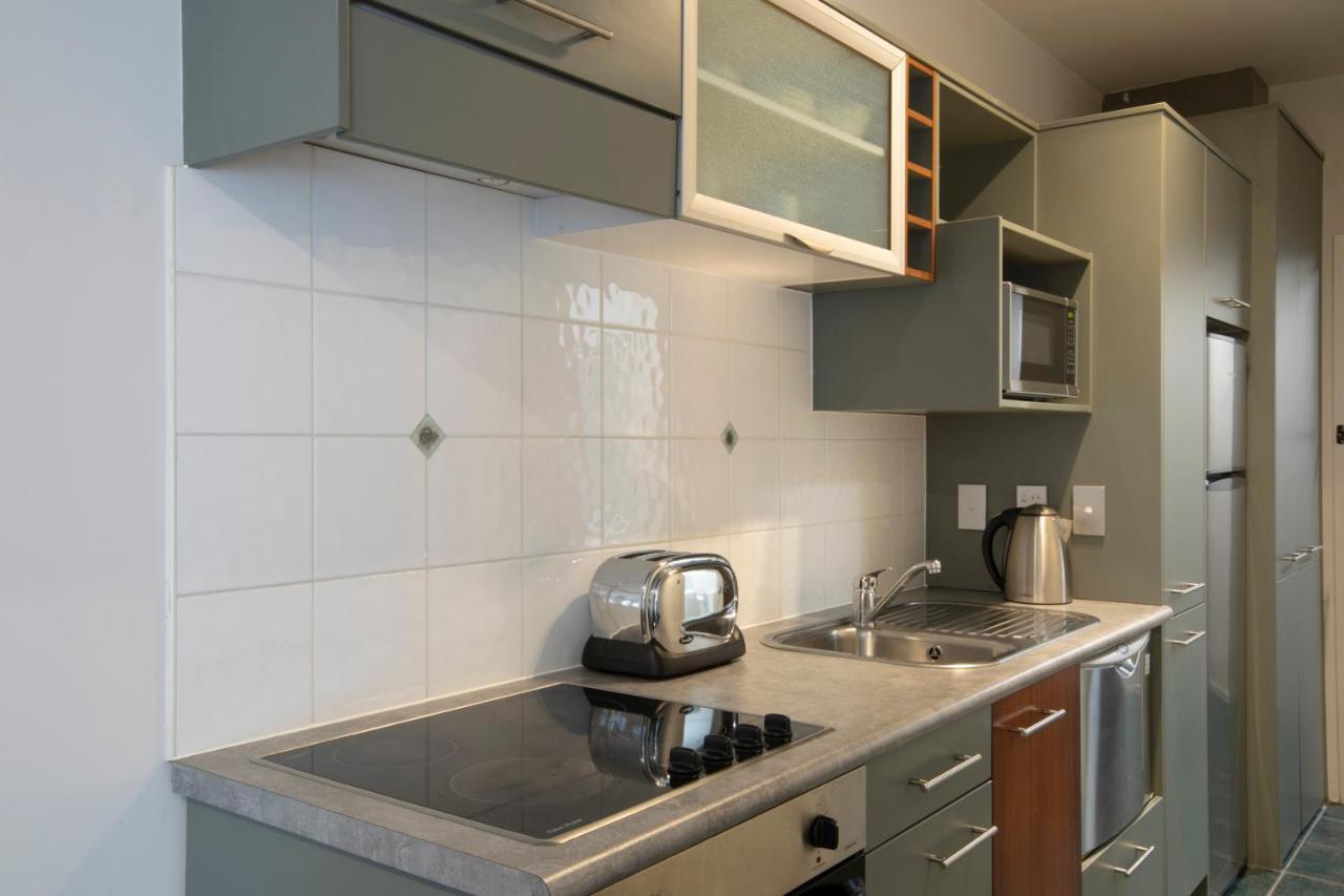 Aparthotel Quest Atrium Serviced 4*