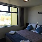 Airport Motel