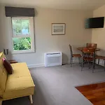 Wellington City Cottages